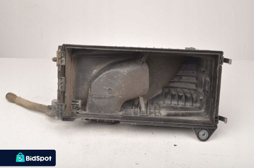 TOUAREG I OBUDOWA FILTRA POWIETRZA 7L6128857