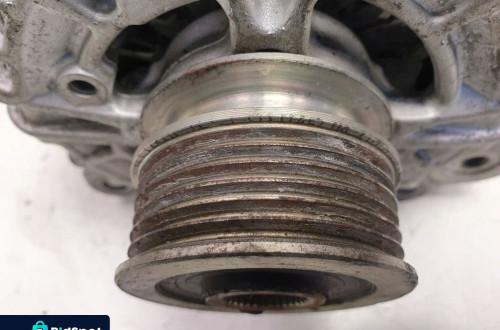Volvo V70 III 2.0 T5 ALTERNATOR