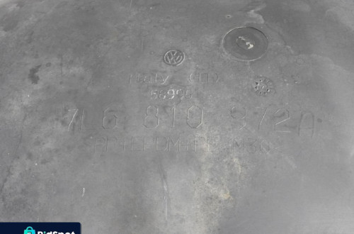 NADKOLE PRAWY TYŁ VW TOUAREG I 7L6810972A
