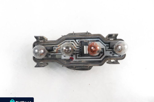 WKŁAD LAMPY PRAWY TYŁ PEUGEOT PARTNER I