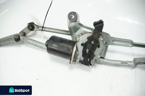MECHANIZM WYCIERACZEK PRZÓD VOLVO S60 8648343