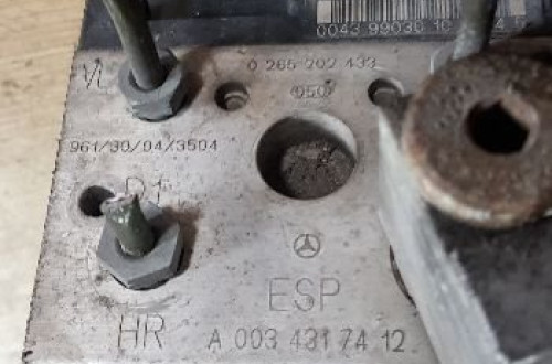 MERCEDES A KLASA A 168  POMPA ABS 0265202433