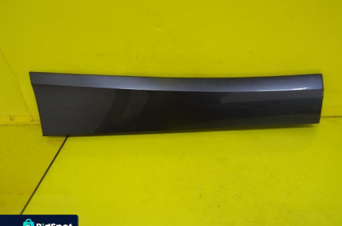 LISTWA DRZWI PRAWY TYŁ BMW X2 F39 M-PAKIET NR96