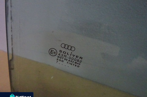 SZYBA DRZWI PRAWY PRZÓD PRZEDNIA AUDI A3 8L NR1012