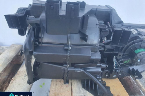 Toyota Avensis T25 NAGRZEWNICA europa 87010-05760