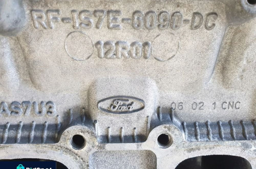 Ford Mondeo MK3 2.5 V6 GŁOWICA CYLINDRÓW prawa