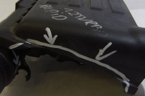 OBUDOWA FILTRA POWIETRZA SKODA RAPID 04E129611H