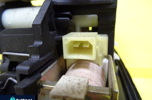 LEWAREK ZMIANY BIEGÓW AUTOMAT AUDI A4 B6 1.8B 8E2713111N3Q7 NR25