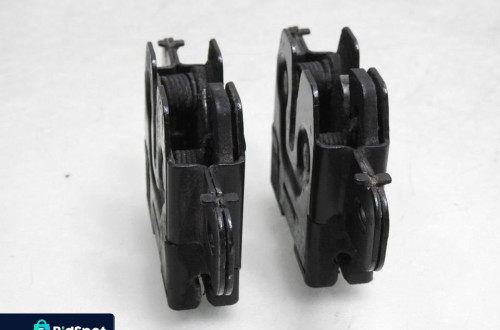 ZAMEK ZAMKI MASKI VOLVO V70 III 30649448