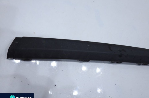 LISTWA ZDERZAKA PRZÓD VOLVO V70 II 9484223