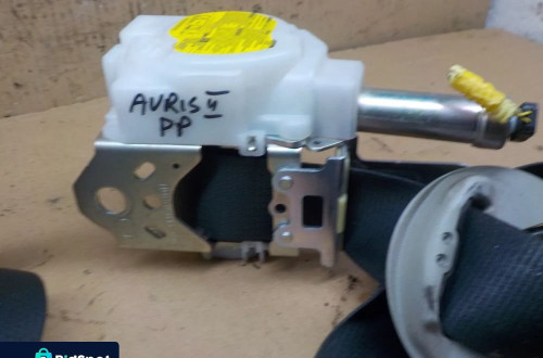 TOYOTA AURIS II PAS PRZÓD LEWY LUB PRAWY