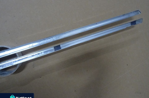 LISTWA SZYBY KAROSERYJNEJ TYŁ VW PASSAT B5 LIFT KOMBI NR167