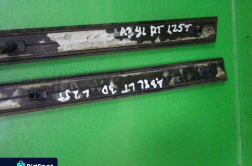 LISTWA NAKŁADKA BŁOTNIKA TYŁ AUDI A3 8L 96-00 LAK:LZ5T NR25