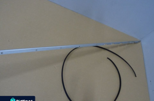 LISTWA DACHOWA LEWA VW PASSAT B5 LIFT KOMBI 00-05  NR165