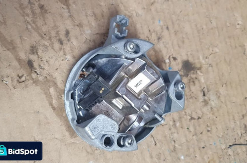 KLAMKA KLAPY TYŁ BMW E81 E87 nr 720793301