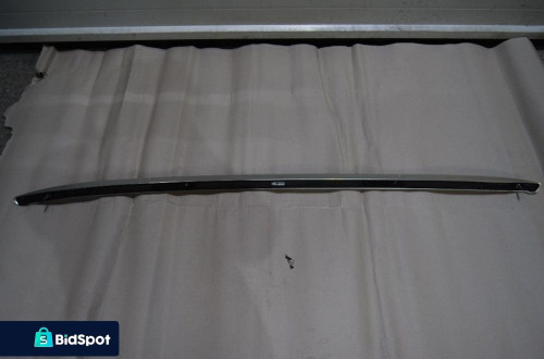 RELING DACHOWY PRAWY 8R0860022J AUDI Q5 S-LINE