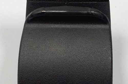 UCHWYT WIESZAK BAGAŻNIKA MERCEDES W204