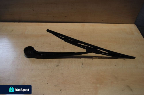 RAMIĘ WYCIERACZKI TYŁ TYLNE 8D9955407 AUDI A3 8L GOLF IV ORI 8D9955407A