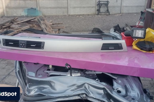 bmw e91 e90 listwa dekor deski konsoli kokpit 7132845