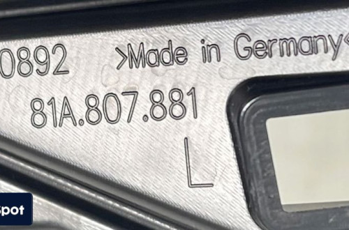 AUDI Q2 LIFT KRATKA ZDERZAKA LEWA TYŁ 81A807881