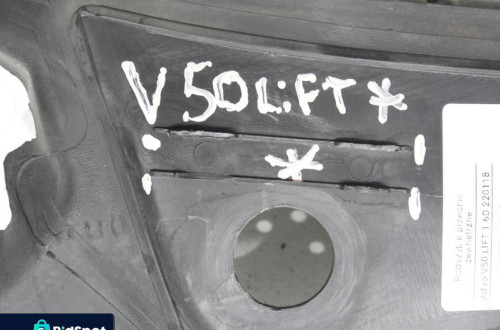 PODSZYBIE VOLVO V50 LIFT