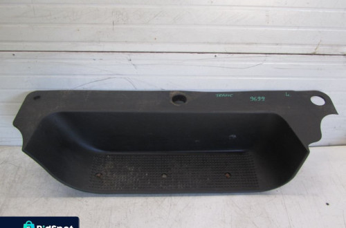 trafic-vivaro stopień lewy przód