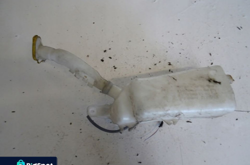 ZBIORNICZEK SPRYSKIWACZY RENAULT CLIO 3