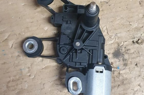 SILNICZEK WYCIERACZKI TYŁ FORD FUSION FIESTA MK7 MK6 nr 2S61A17K441AC