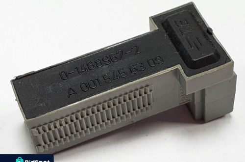 CZUJNIK STOP STOPU MERCEDES W204 A0015456309