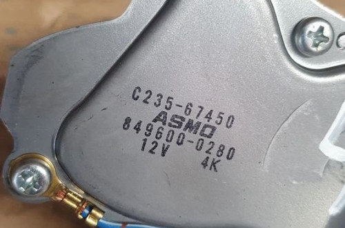 SILNICZEK WYCIERACZKI TYŁ MAZDA 5 nr 849600-0280