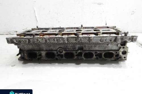 GŁOWICA SILNIKA VOLVO V70 III 2.5 T 8642289007