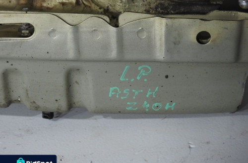 PODŁUŻNICA LEWY PRZÓD Z40H OPEL ASTRA H