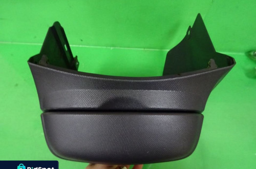 UCHWYT NA KUBEK SCHOWEK NISSAN MICRA K12 3D HB NR10