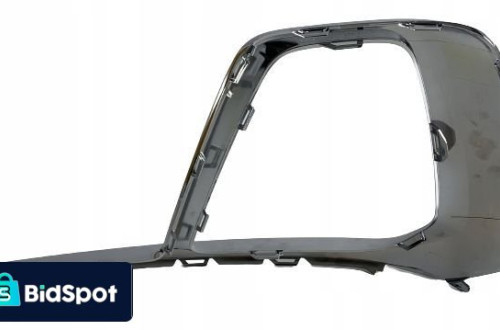 AUDI A8 D5 LIFT 22- LISTWA ZDERZAKA PRAWA PRZÓD