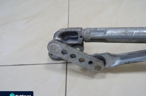 MECHANIZM WYCIERACZEK PRZÓD OPEL ZAFIRA A 404496 NR39