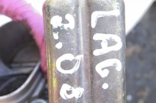 RENAULT LAGUNA I 2,0 8V PRZEPUSTNICA