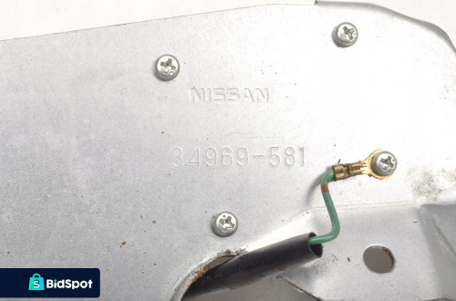 NISSAN MURANO I SILNICZEK WYCIERACZKI TYŁ TYLNEJ