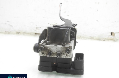 POMPA HAMULCOWA ABS FORD FIESTA MK7 1.4 TDCI