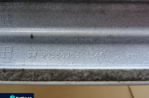 LISTWA DRZWI PRAWY PRZÓD OPEL VECTRA B LIFT NR70