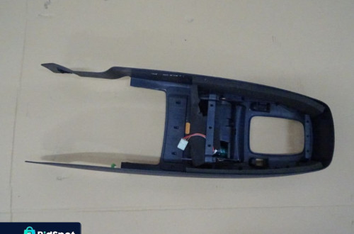 TUNEL ŚRODKOWY FORD GALAXY I LIFT NR21