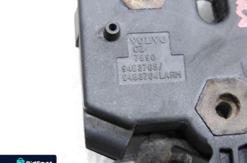 ZAMEK RYGIEL MASKI VOLVO S80