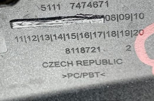 BMW 2 F44 ZAŚLEPKA ZDERZAKA HAKA PRZÓD 7474671