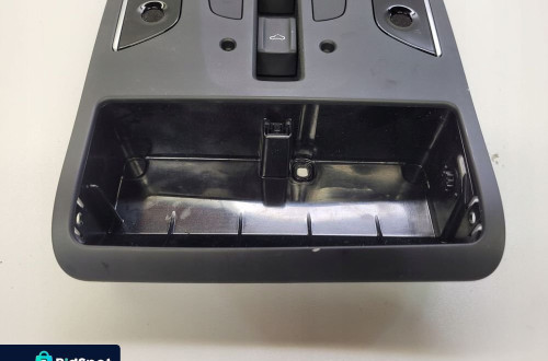 LAMPKA OŚWIETLENIE KABINY AUDI A6 C7 4G0947135K