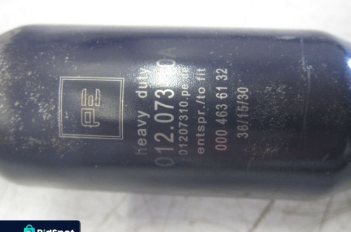 Siłownik wspomagania Mercedes Benz