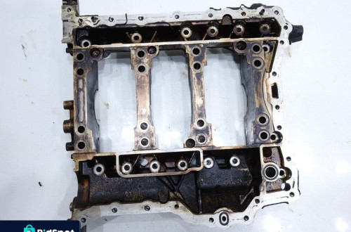 BLOK SILNIKA DOLNY AUDI A6 C6 2.4 V6 06E103032