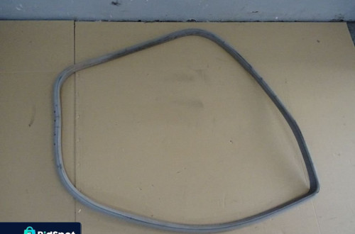 USZCZELKA GUMA DRZWI MERCEDES W211 SEDAN 02-06 NR150