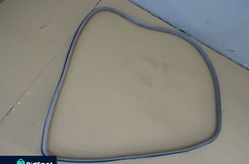 USZCZELKA GUMA DRZWI MERCEDES W211 SEDAN 02-06 NR150