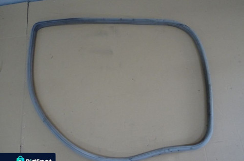 USZCZELKA GUMA DRZWI MERCEDES W211 SEDAN 02-06 NR150