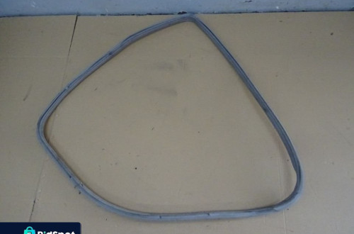 USZCZELKA GUMA DRZWI MERCEDES W211 SEDAN 02-06 NR150