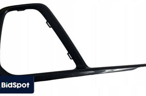 AUDI A8 D5 LIFT 22- LISTWA ZDERZAKA PRAWA PRZÓD